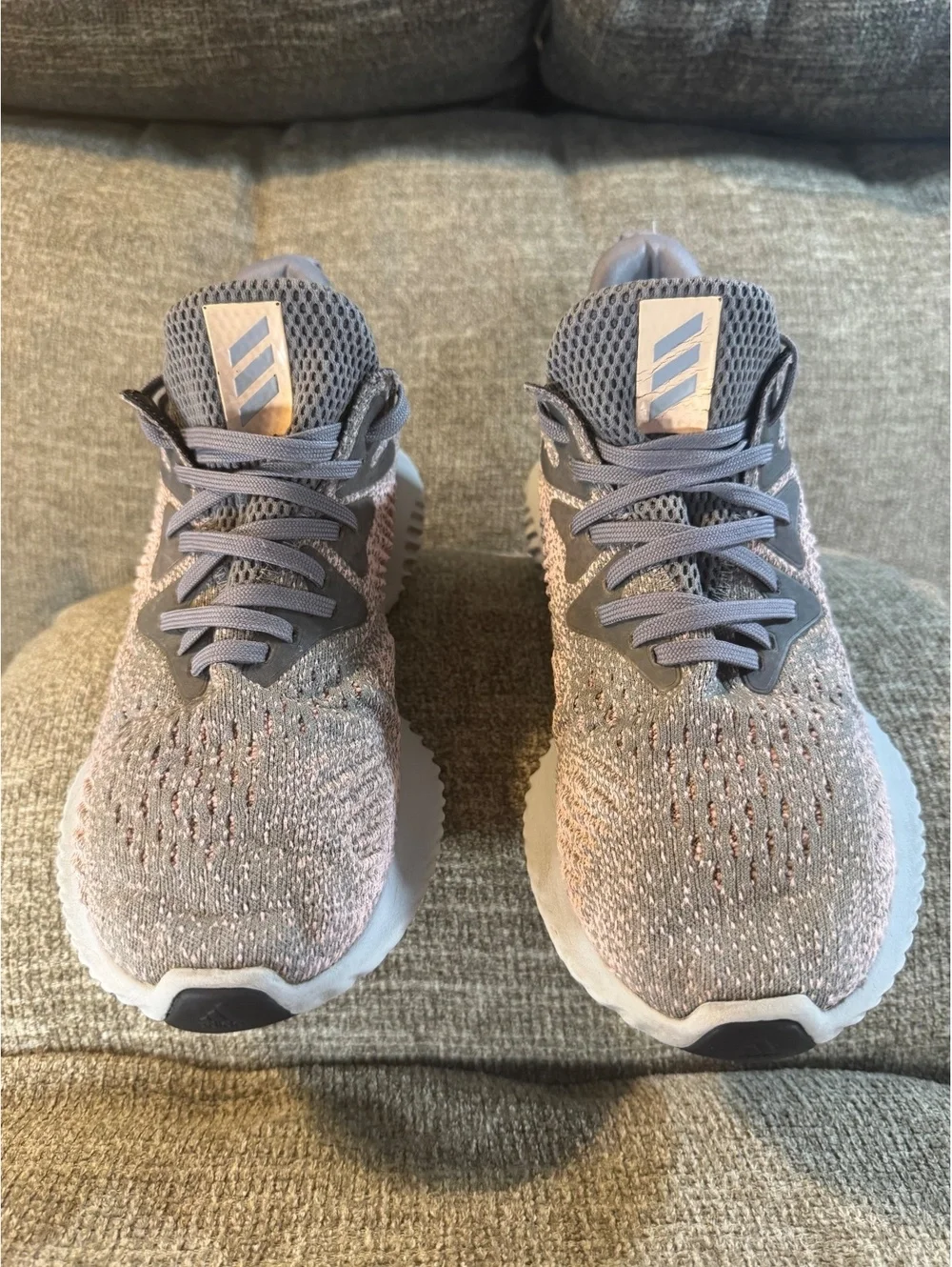 adidas Alphabounce Beyond Men’s Grey/Real Magenta/Clear Orange HWA1Y3001 Size 7